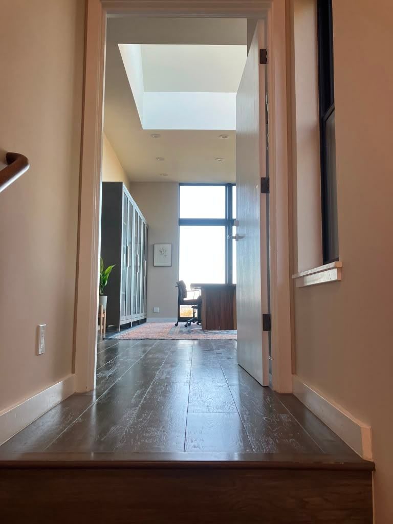 Project 7 — interior room painted by Rafael's Painting Inc.