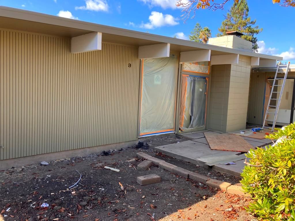 Project 7 — exterior of a home painted by Rafael's Painting Inc.