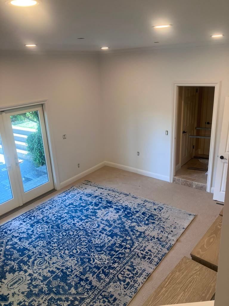 Project 16 — interior room painted by Rafael's Painting Inc.