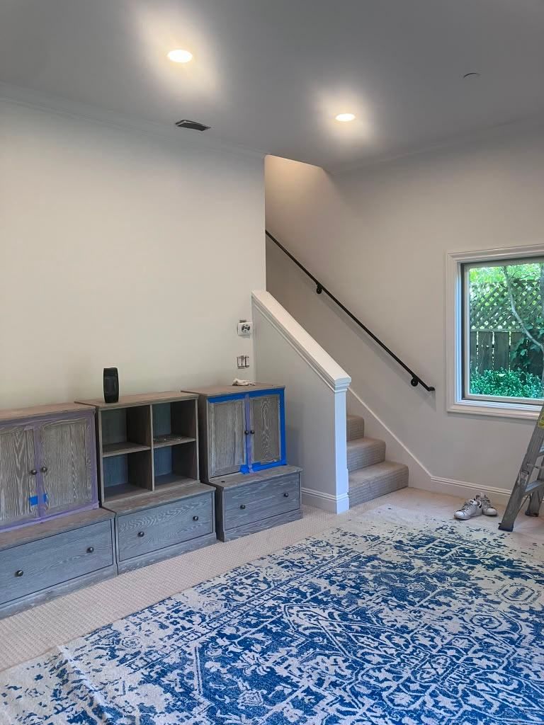 Project 10 — interior room painted by Rafael's Painting Inc.