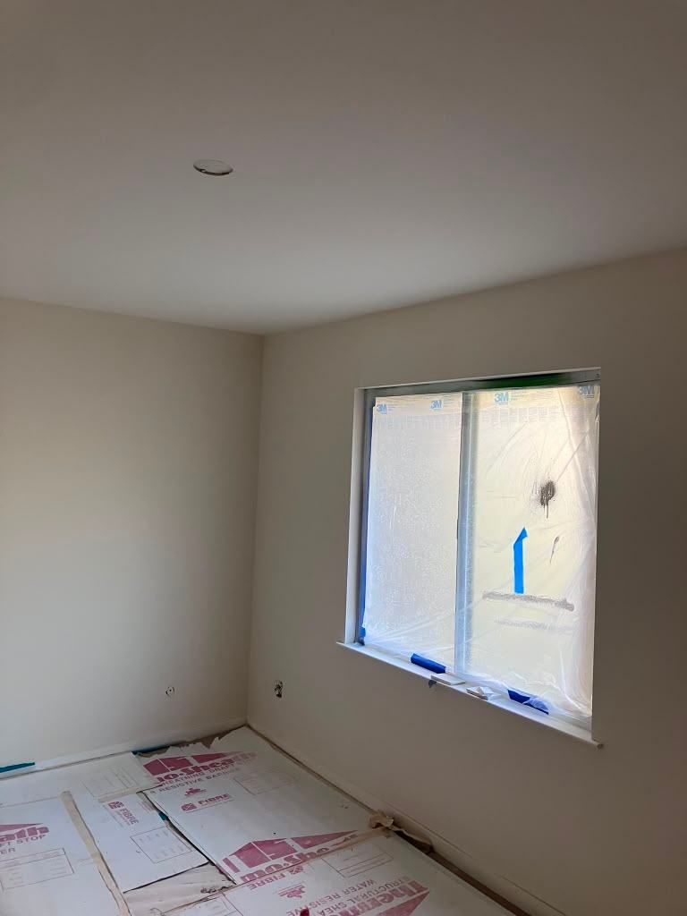 Project 34 — interior room painted by Rafael's Painting Inc.