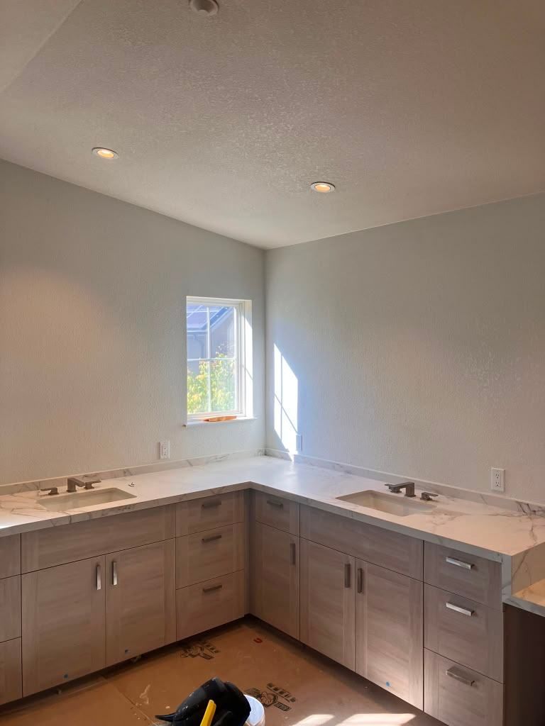 Project 45 — interior room painted by Rafael's Painting Inc.